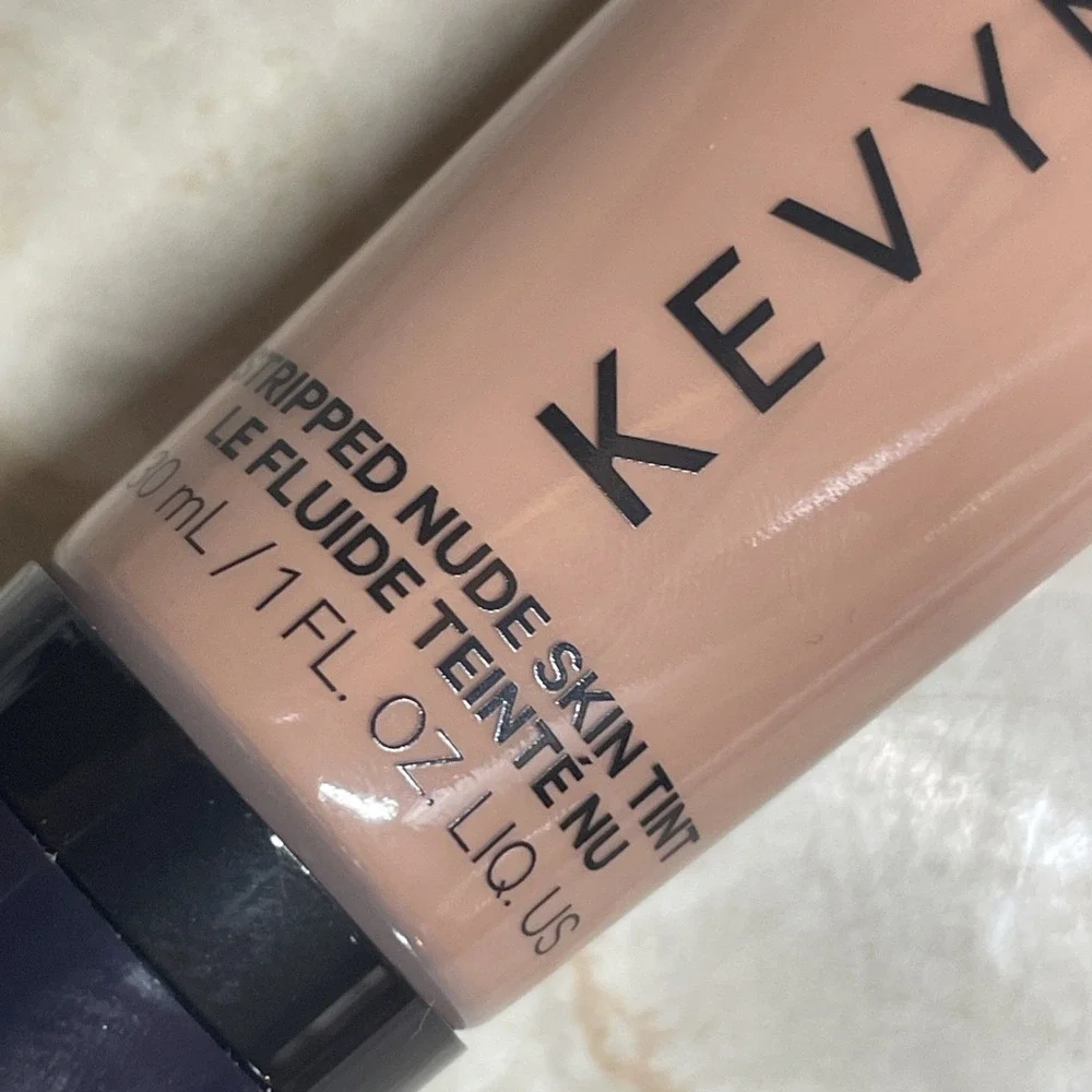 Kevyn Aucoin Stripped Nude Skin Tint - Medium‎ ST 07 - 1oz (30ml)
